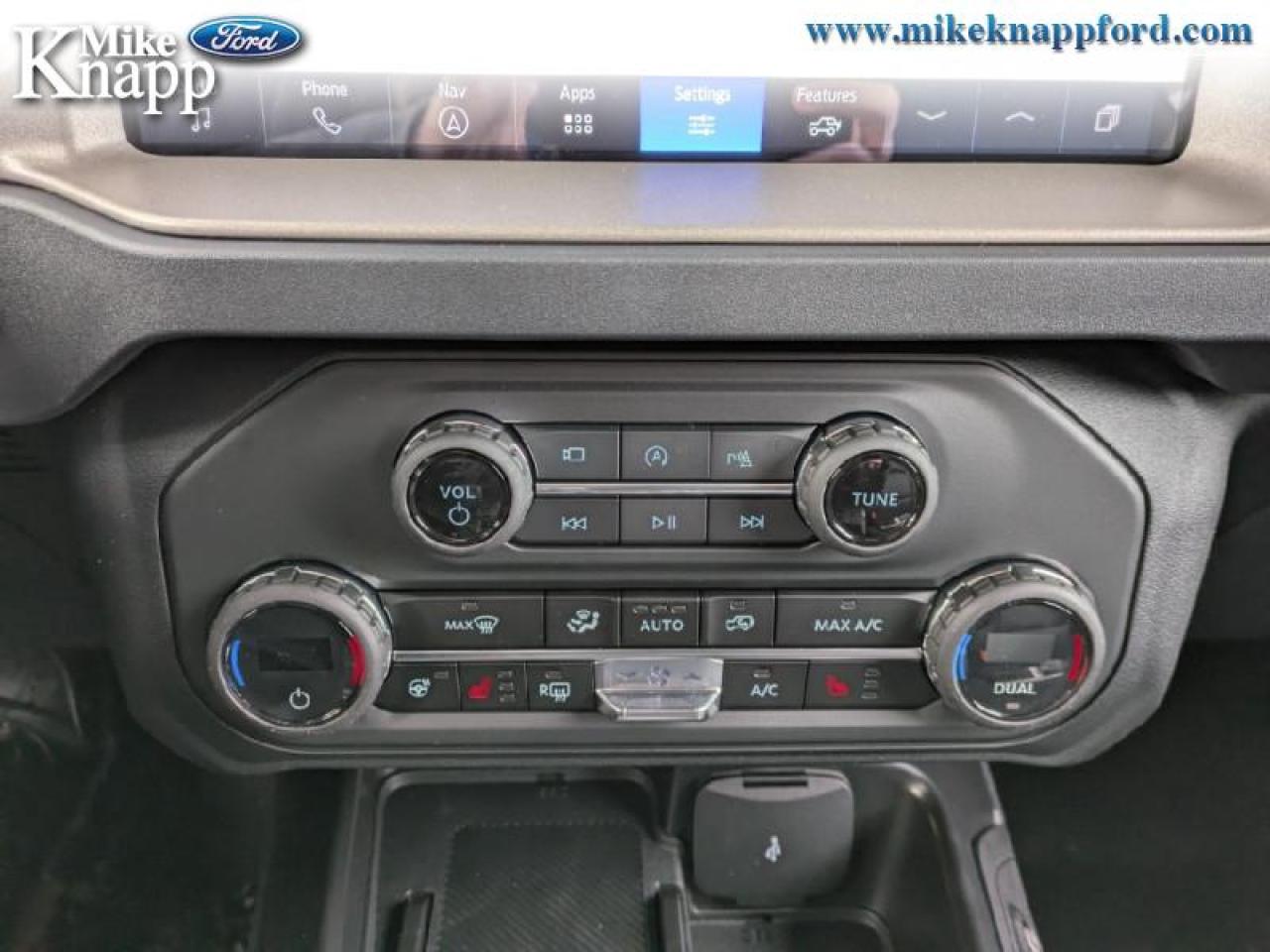 2026 Ford Bronco Outer Banks Photo