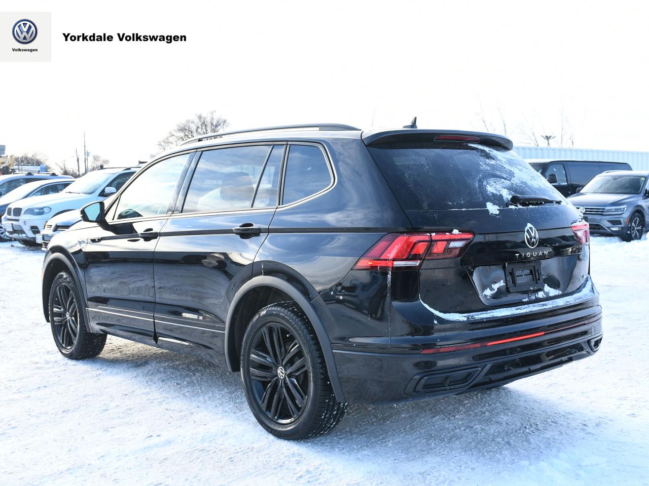 2022 Volkswagen Tiguan  Photo3