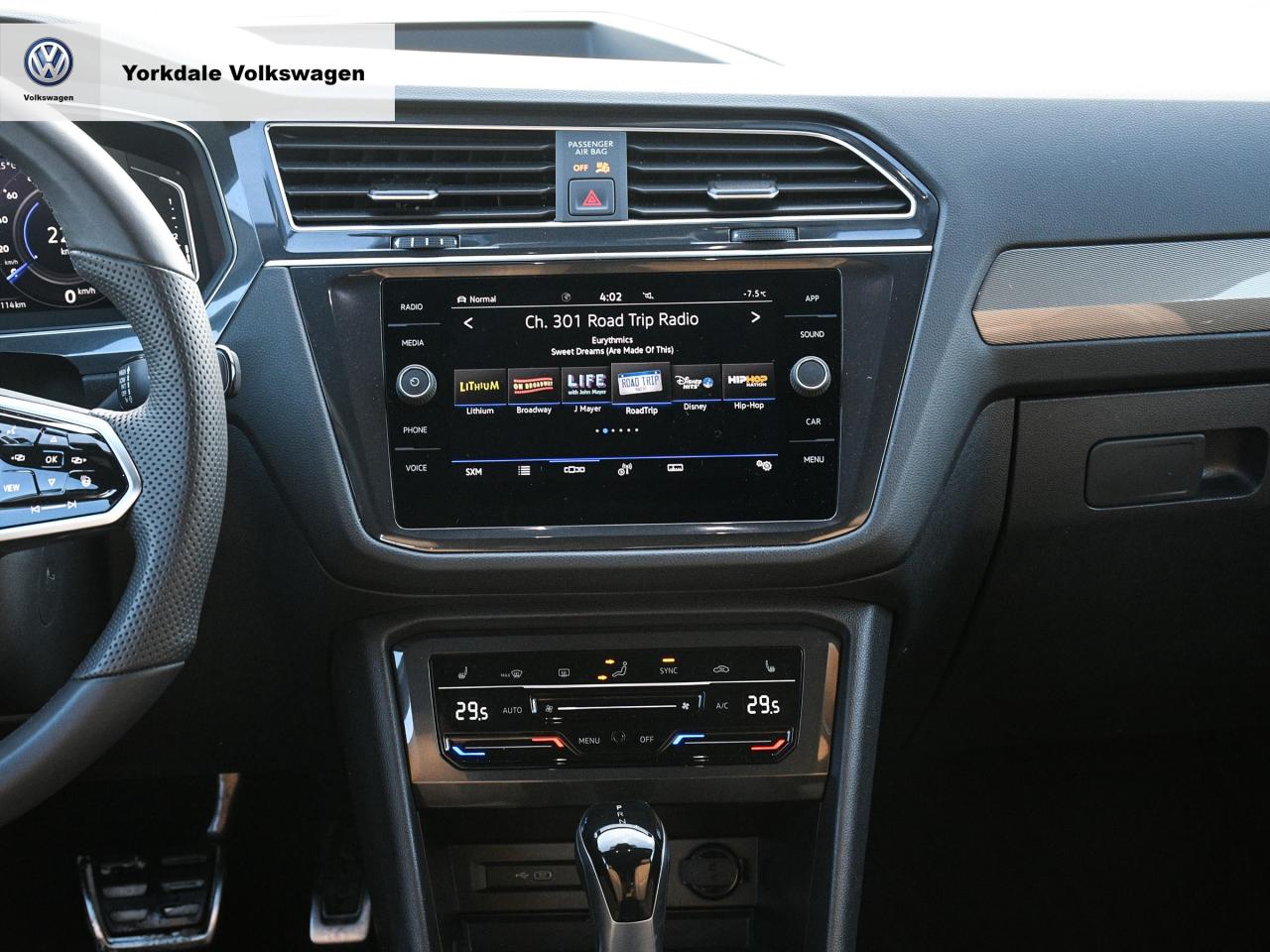 2022 Volkswagen Tiguan  Photo