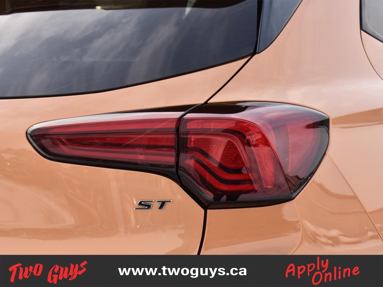 2024 Buick Encore GX Sport Touring   AWD   Leather   Remote Start Photo