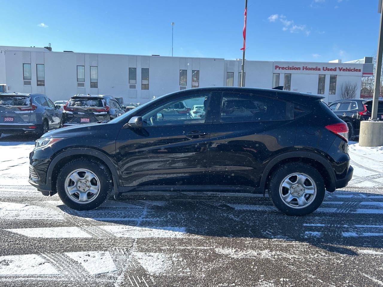 2020 Honda HR-V LX FWD CarPlay  Bluetooth Rear Camera H.Seats Photo