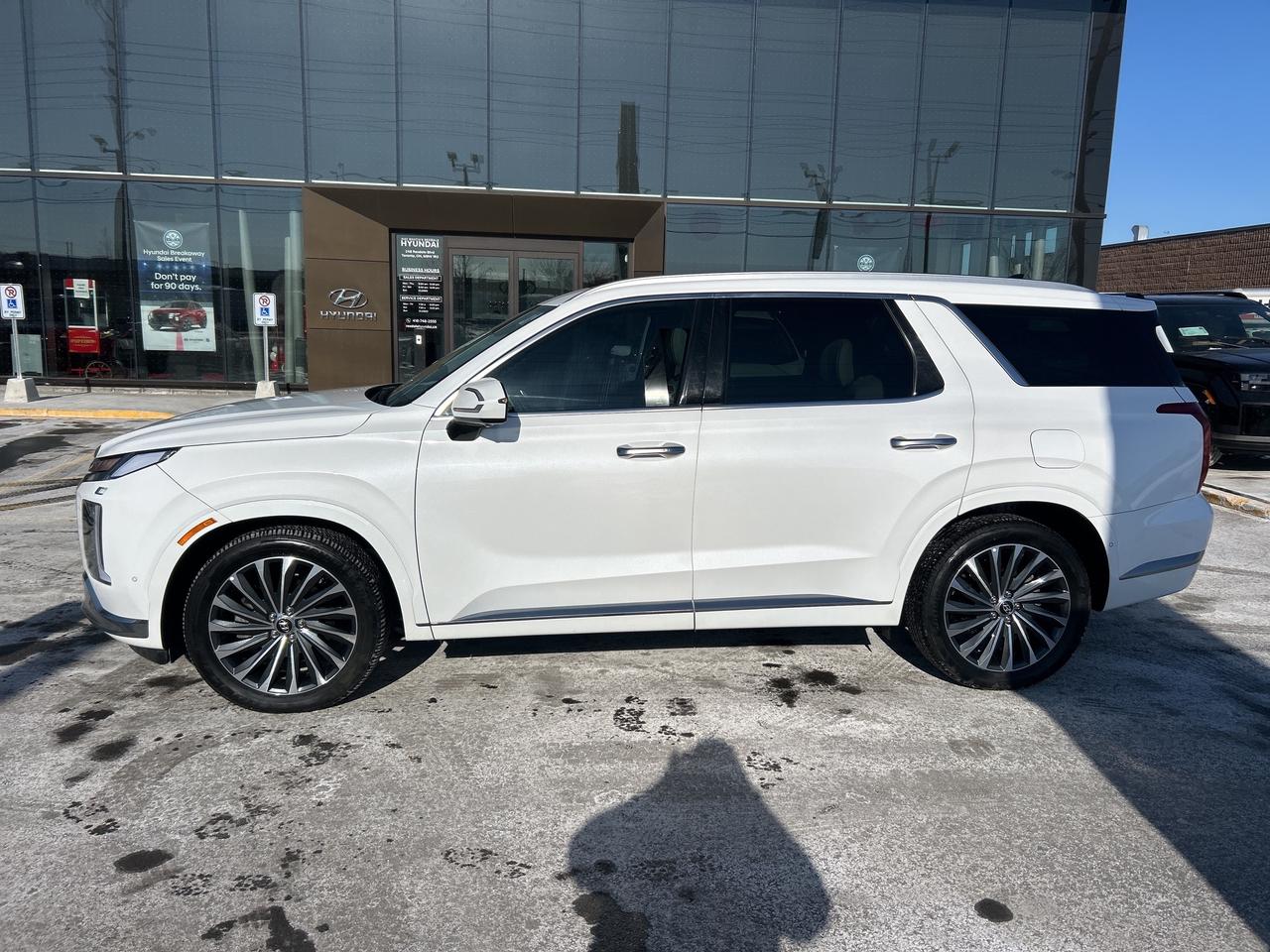 2023 Hyundai PALISADE Ultimate Calli 7-Pas AWD   Starting from 5.29% OAC Photo