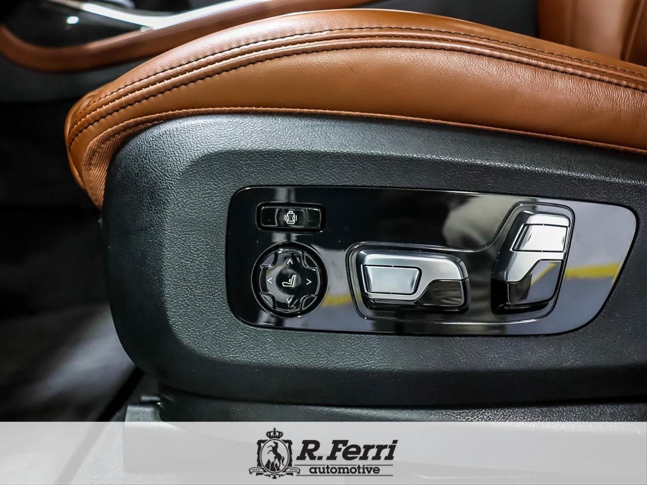 2024 BMW X7 xDrive40i 4dr All-Wheel Drive Sports Activity Vehicle Photo