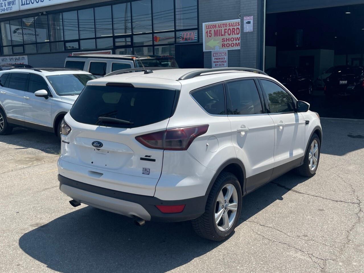 2014 Ford Escape FWD 4dr SE Navigation/Backup cam/A/C/Heated seats Photo