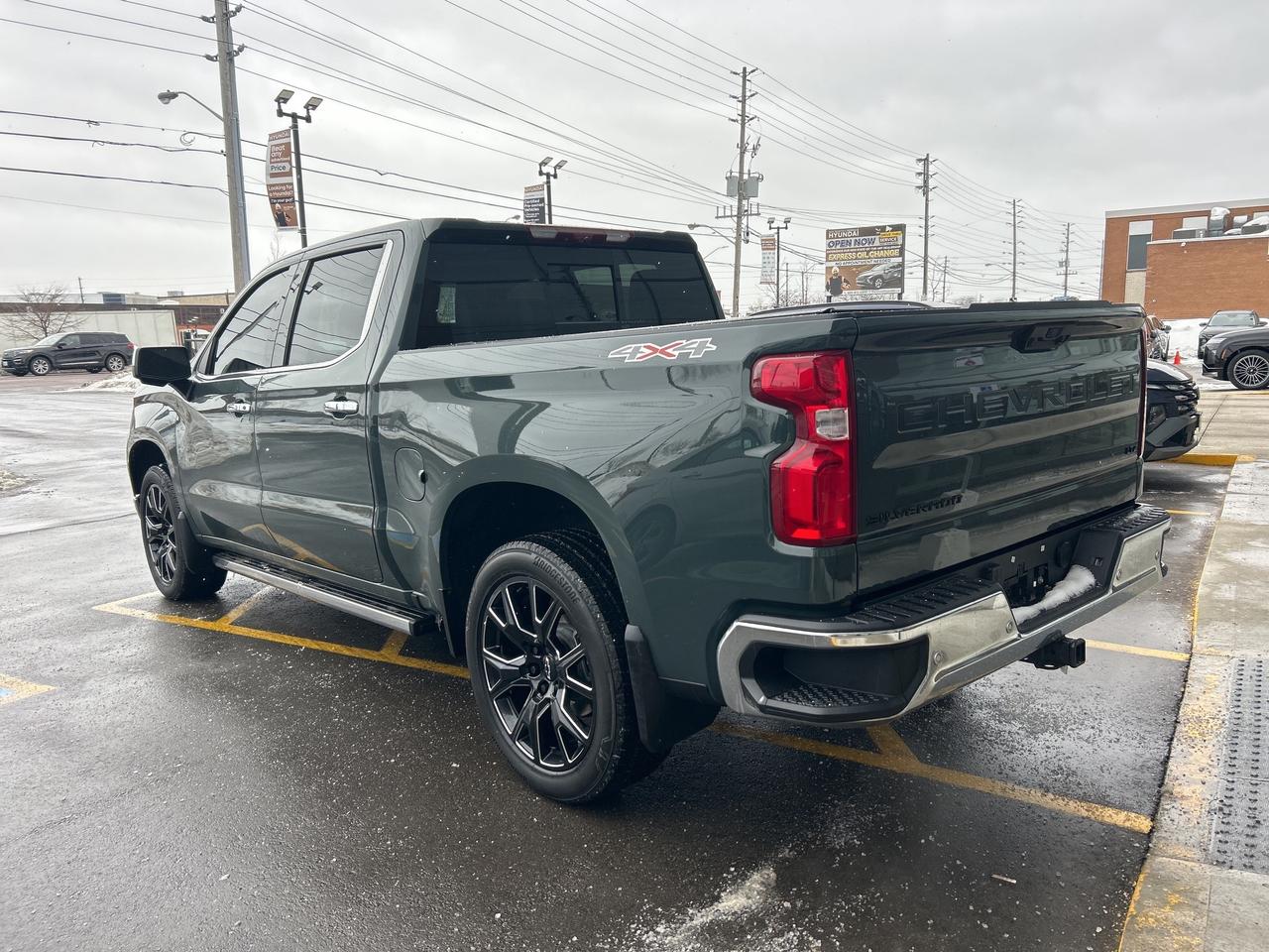 2025 Chevrolet Silverado 1500 4WD Crew Cab 147  LTZ   CLEAN CARFAX   ONE OWNER Photo