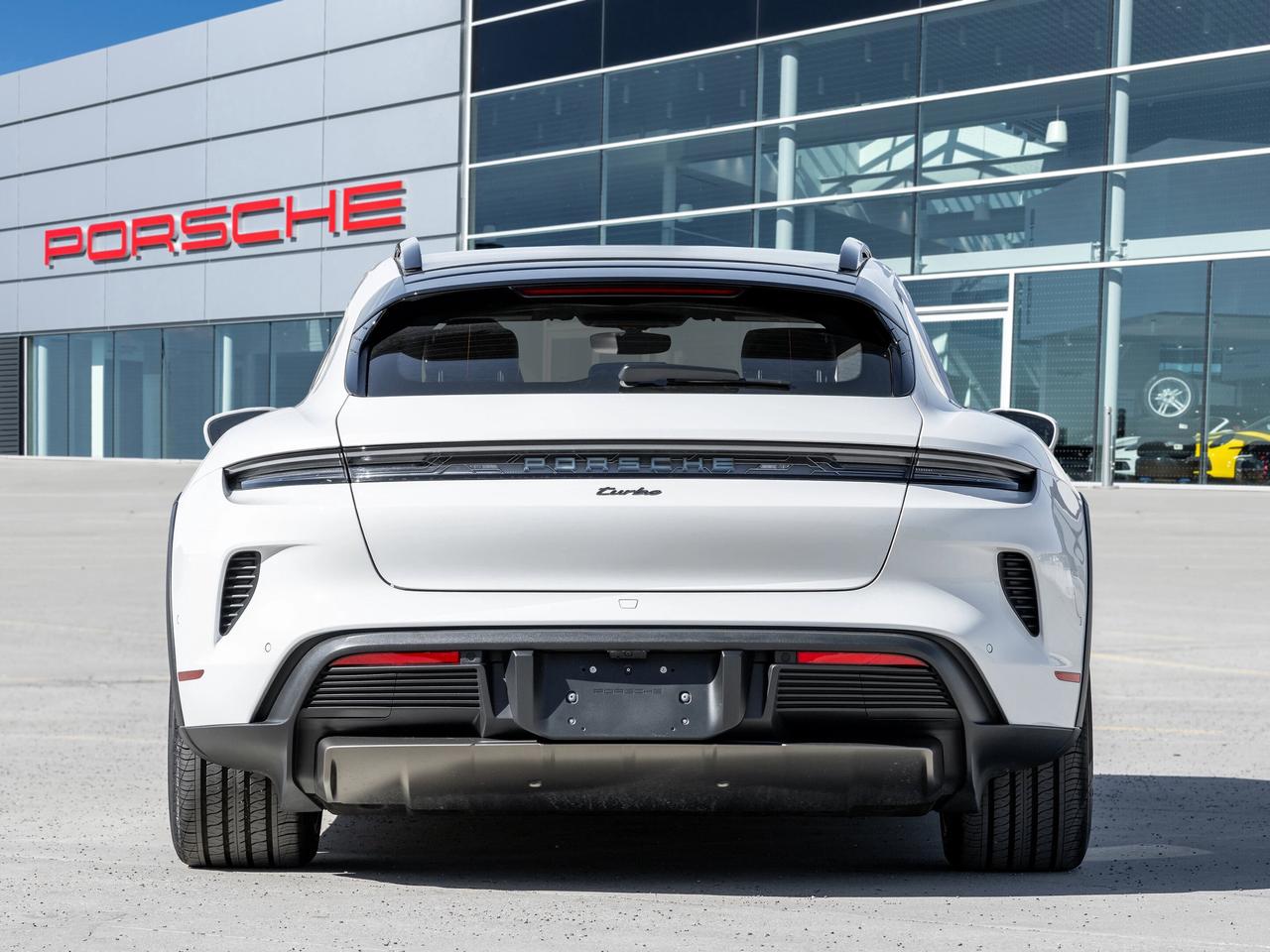 2025 Porsche Taycan Turbo Cross Turismo AWD Premium Pkg Porsche InnoDr Photo4