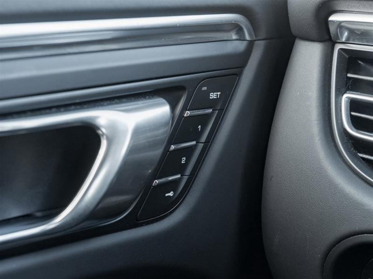 2023 Porsche Macan AWD CPO Premium Pkg Plus 20 Macan S Wheels in Jet Photo