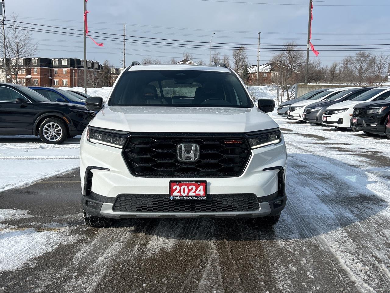 2024 Honda Pilot TrailSport  Leather CarPlay  Panoramic Sunroof Photo
