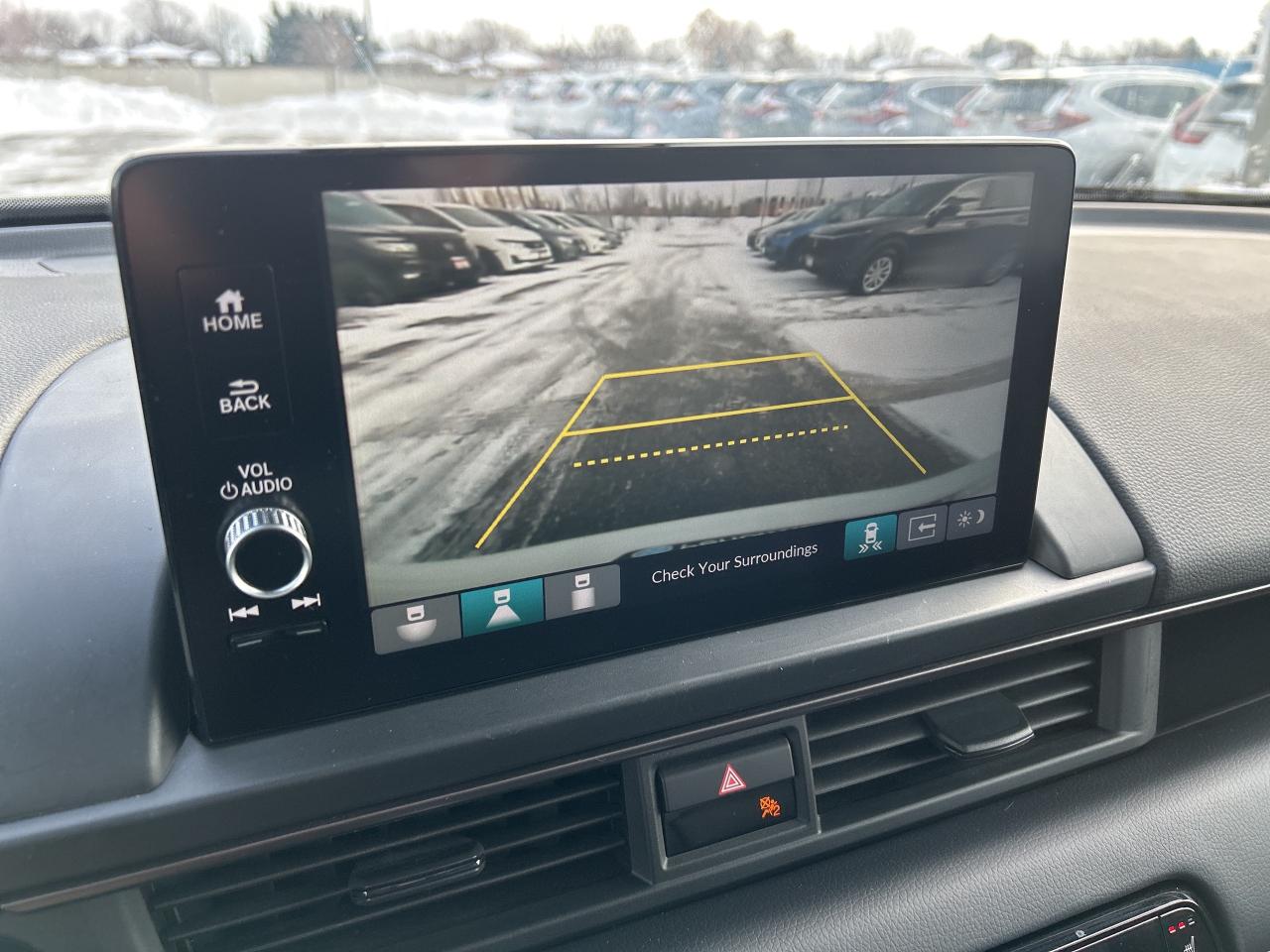 2024 Honda Pilot TrailSport  Leather CarPlay  Panoramic Sunroof Photo