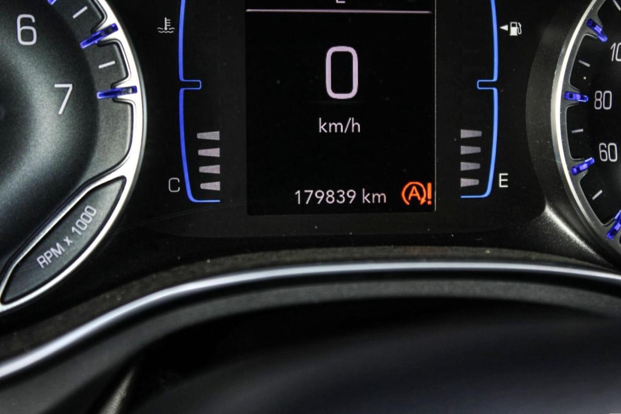 2018 Chrysler Pacifica Touring-L 2WD Photo