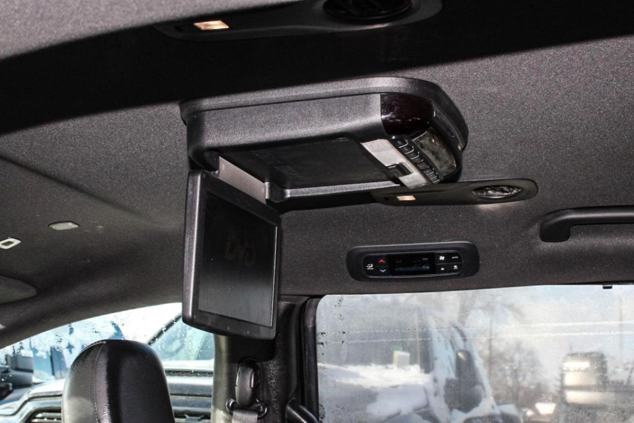 2018 Chrysler Pacifica Touring-L 2WD Photo