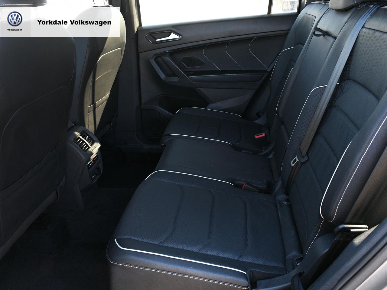 2022 Volkswagen Tiguan 4Motion Photo