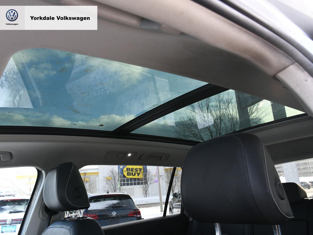 2022 Volkswagen Tiguan 4Motion Photo