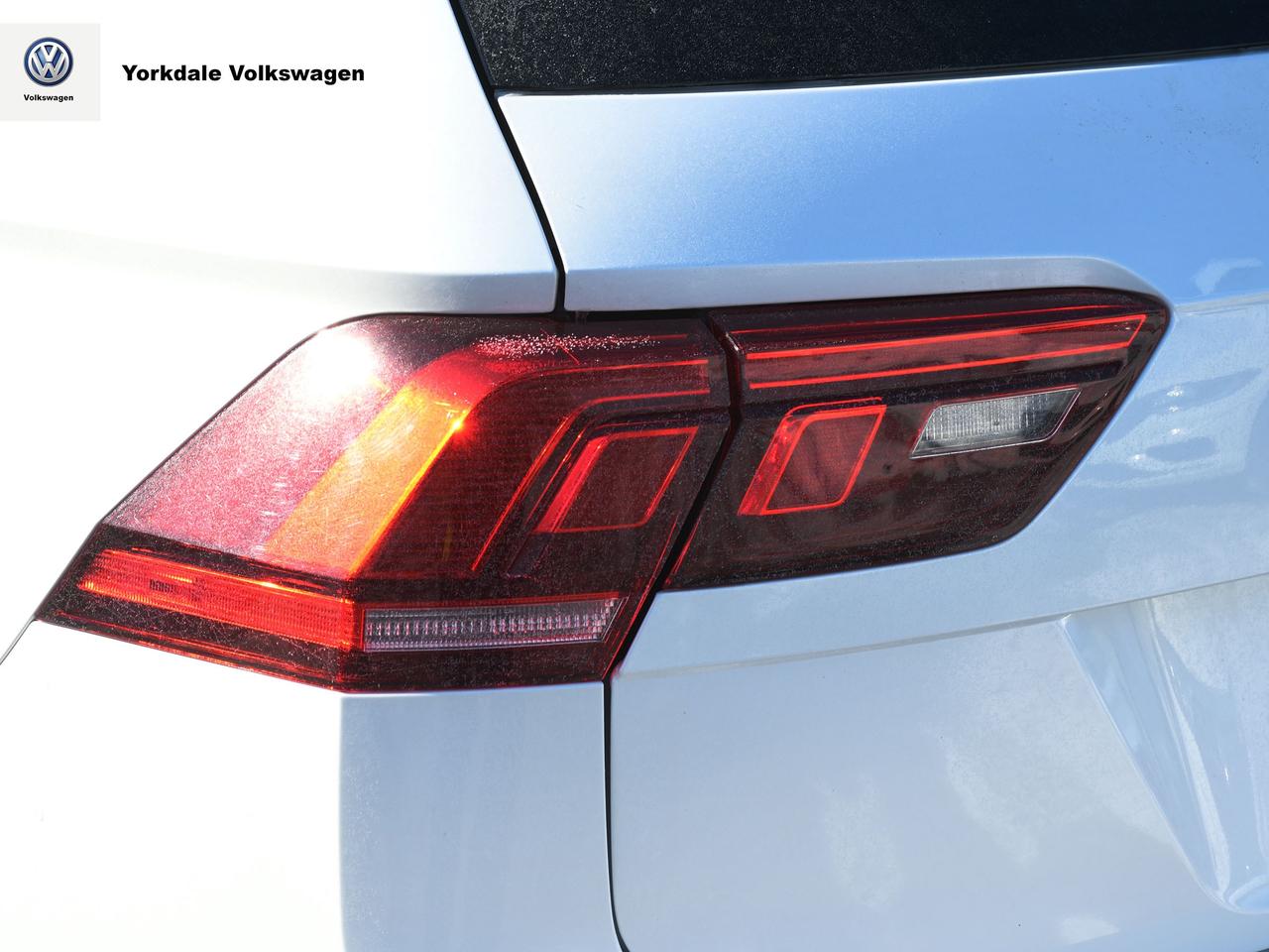 2022 Volkswagen Tiguan 4Motion Photo