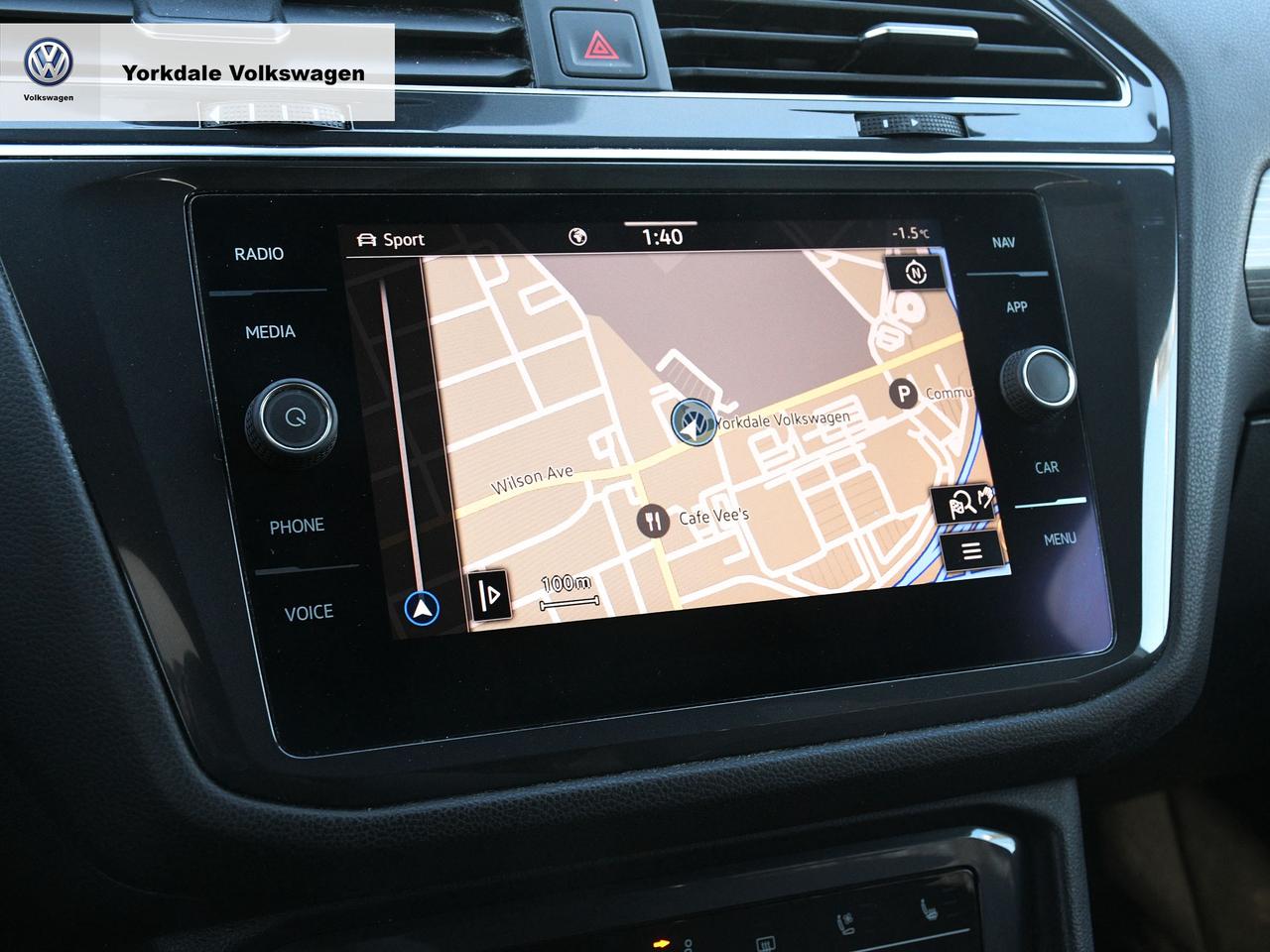 2022 Volkswagen Tiguan 4Motion Photo