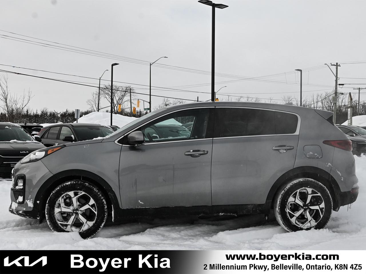 2022 Kia Sportage LX FRONT WHEEL DRIVE Photo