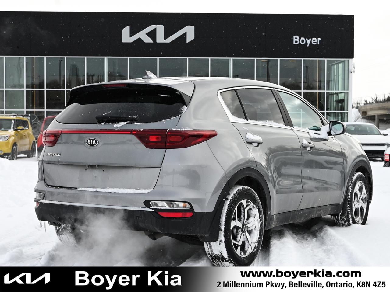 2022 Kia Sportage LX FRONT WHEEL DRIVE Photo
