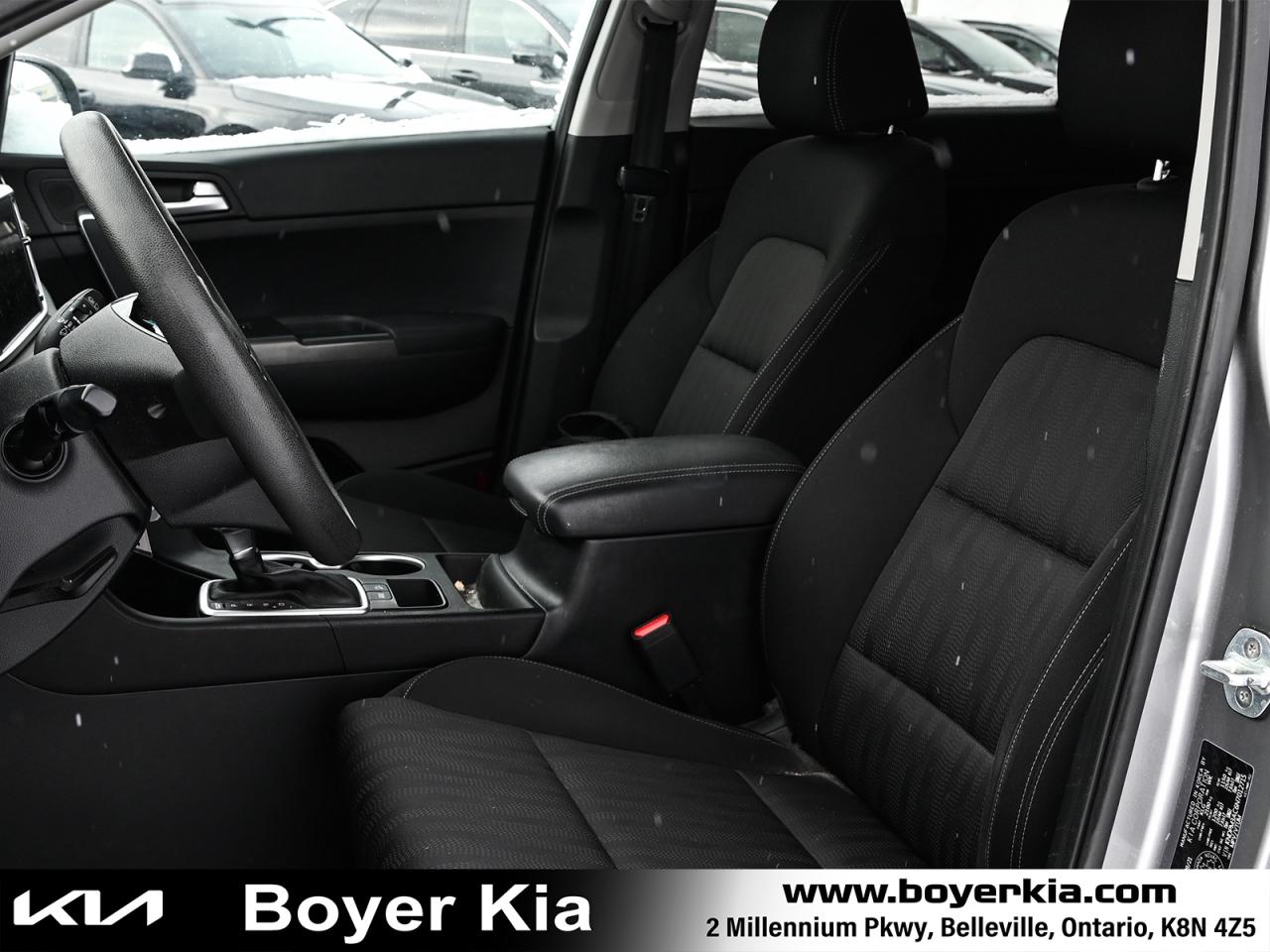 2022 Kia Sportage LX FRONT WHEEL DRIVE Photo