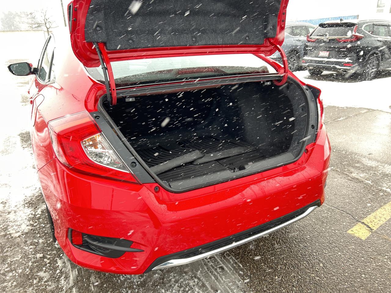 2020 Honda Civic Sedan LX CarPlay Bluetooth Rear Camera Low Kms Photo