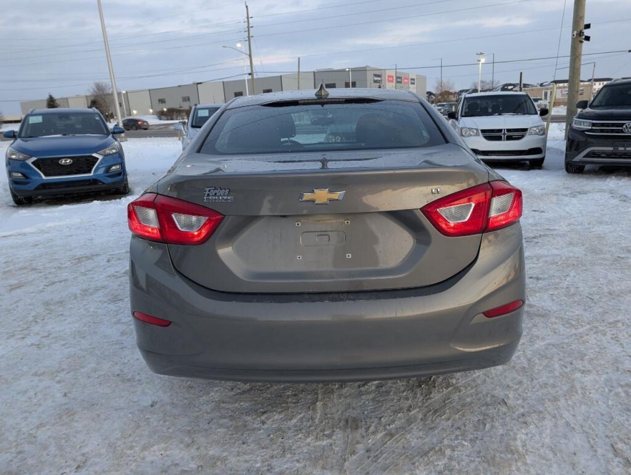 2017 Chevrolet Cruze LT Photo