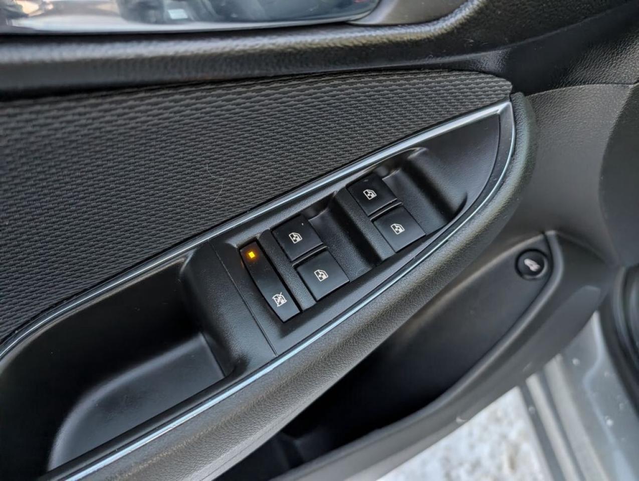 2017 Chevrolet Cruze LT Photo