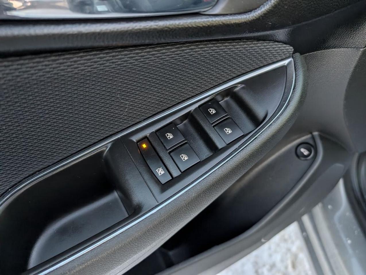 2017 Chevrolet Cruze LT Photo