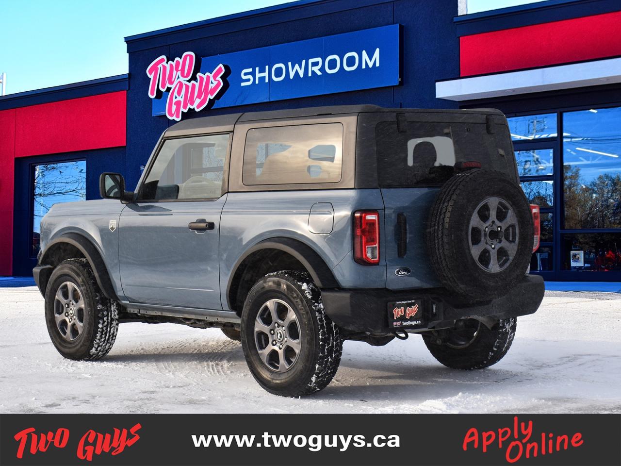 2024 Ford Bronco Big Bend 4WD   2 DR   RARE STICK   Co-Pilot 360 Photo