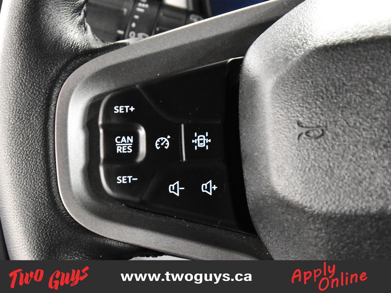 2024 Ford Bronco Big Bend 4WD   2 DR   RARE STICK   Co-Pilot 360 Photo