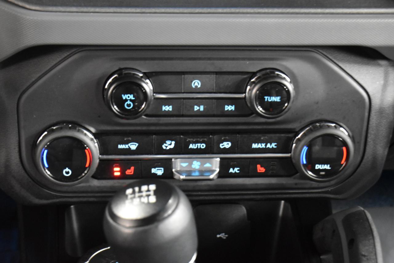 2024 Ford Bronco Big Bend 4WD   2 DR   RARE STICK   Co-Pilot 360 Photo