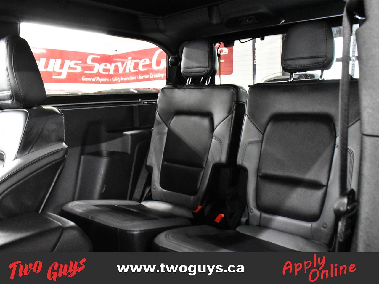 2024 Ford Bronco Big Bend 4WD   2 DR   RARE STICK   Co-Pilot 360 Photo