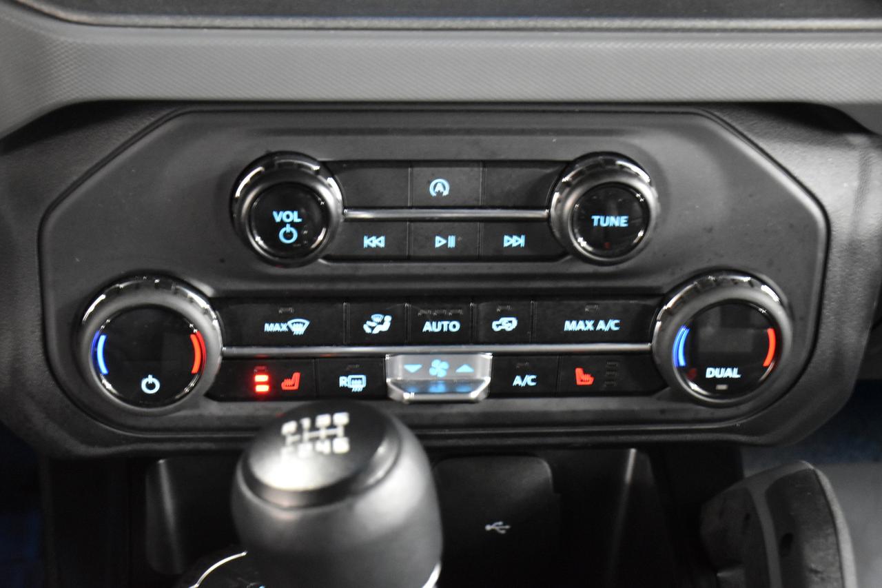 2024 Ford Bronco Big Bend 4WD   2 DR   RARE STICK   Co-Pilot 360 Photo