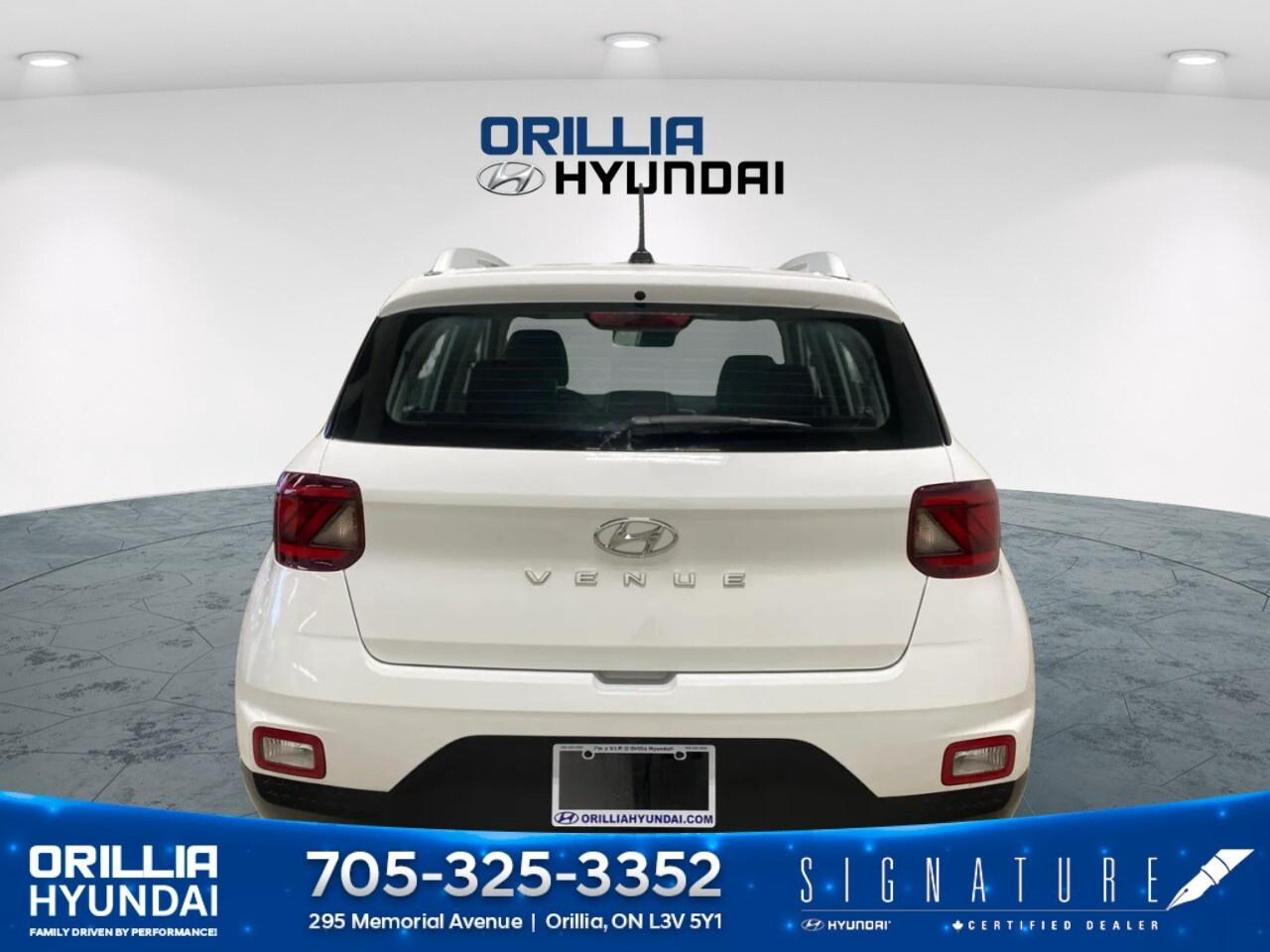 2025 Hyundai Venue Ultimate IVT w/Black Interior Photo