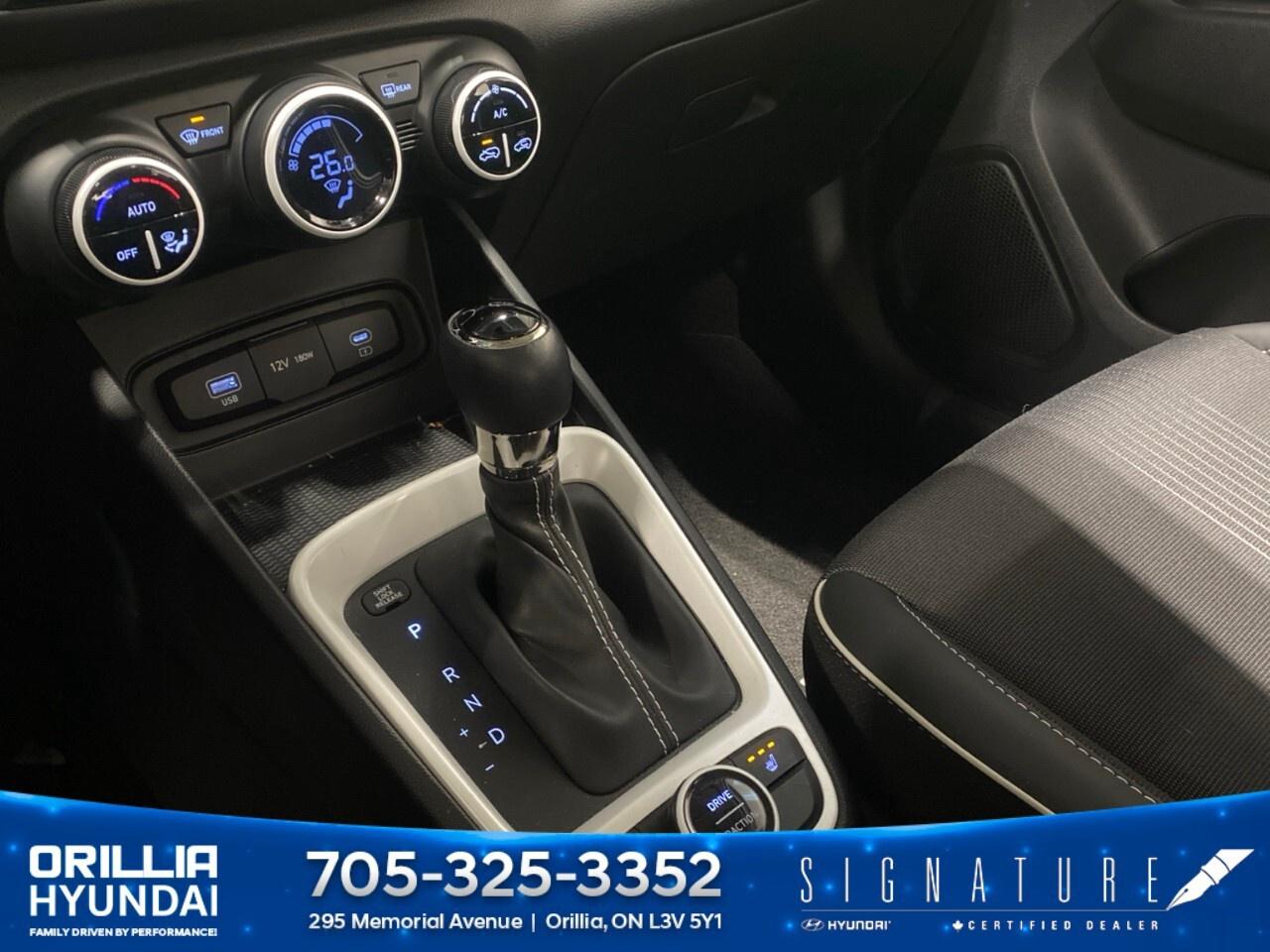 2025 Hyundai Venue Ultimate IVT w/Black Interior Photo