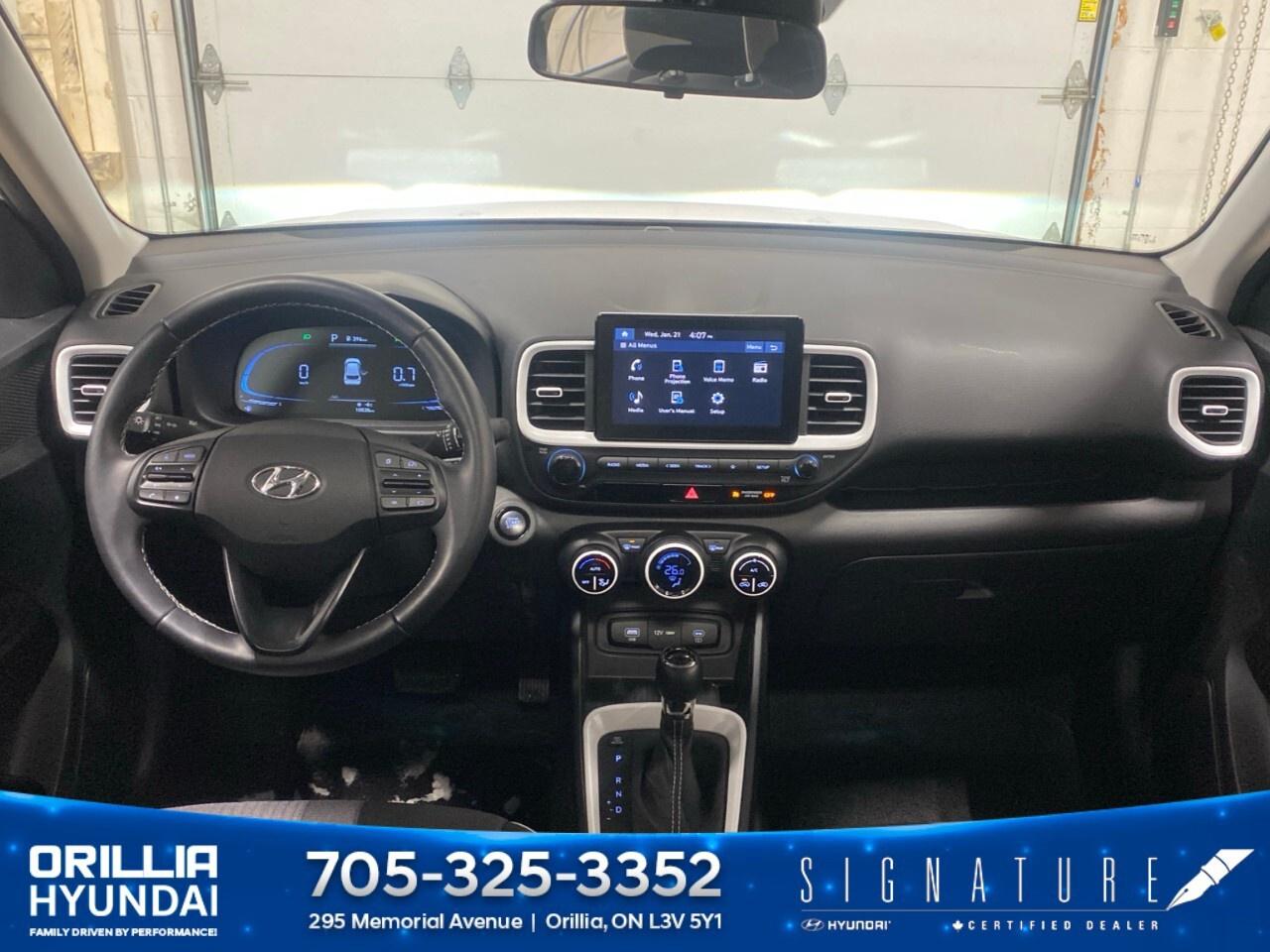 2025 Hyundai Venue Ultimate IVT w/Black Interior Photo