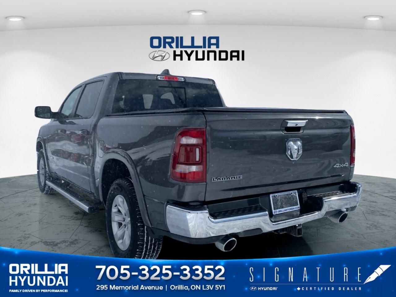 2022 RAM 1500 Laramie 4x4 Crew Cab 5'7 Box Photo