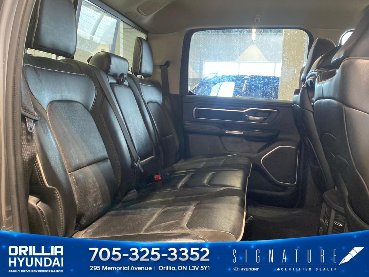 2022 RAM 1500 Laramie 4x4 Crew Cab 5'7 Box Photo