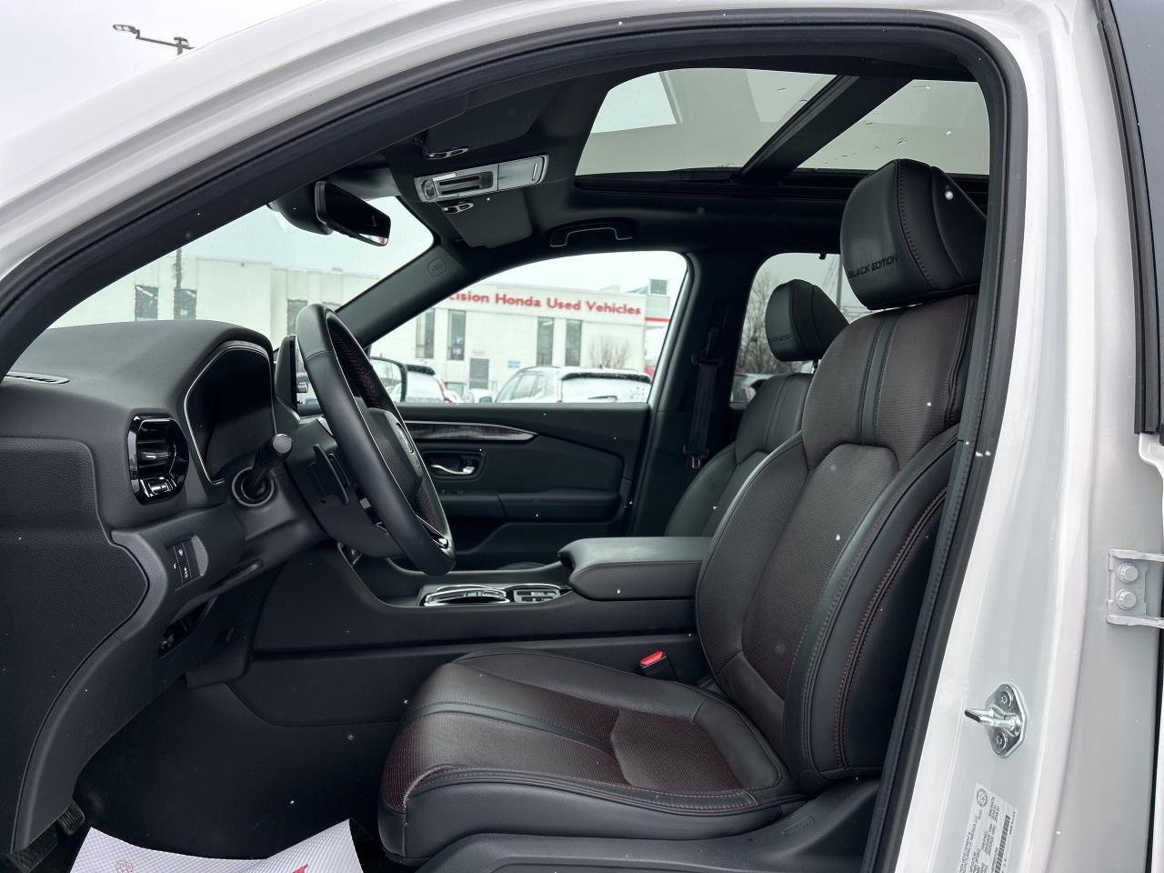 2024 Honda Pilot Black Edition Navigation Sunroof Cool/heated seats Photo