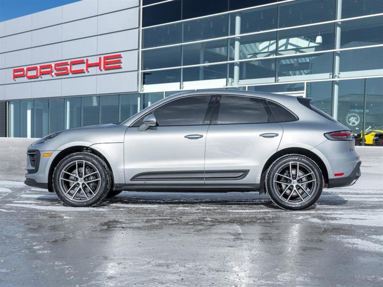 2025 Porsche Macan AWD Premium Pkg Plus 20 Macan S Wheels in Highly P Photo