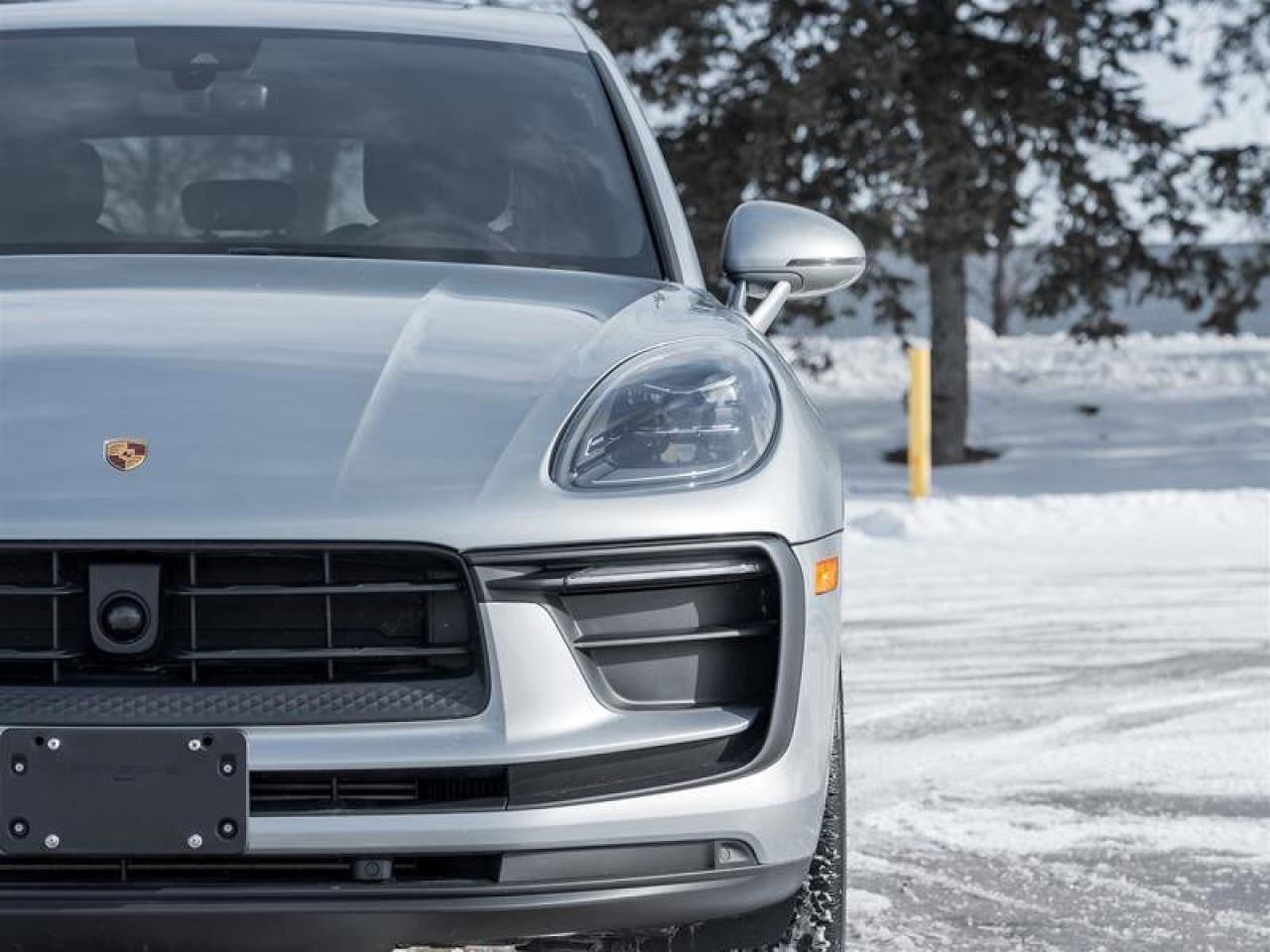 2025 Porsche Macan AWD Premium Pkg Plus 20 Macan S Wheels in Highly P Photo