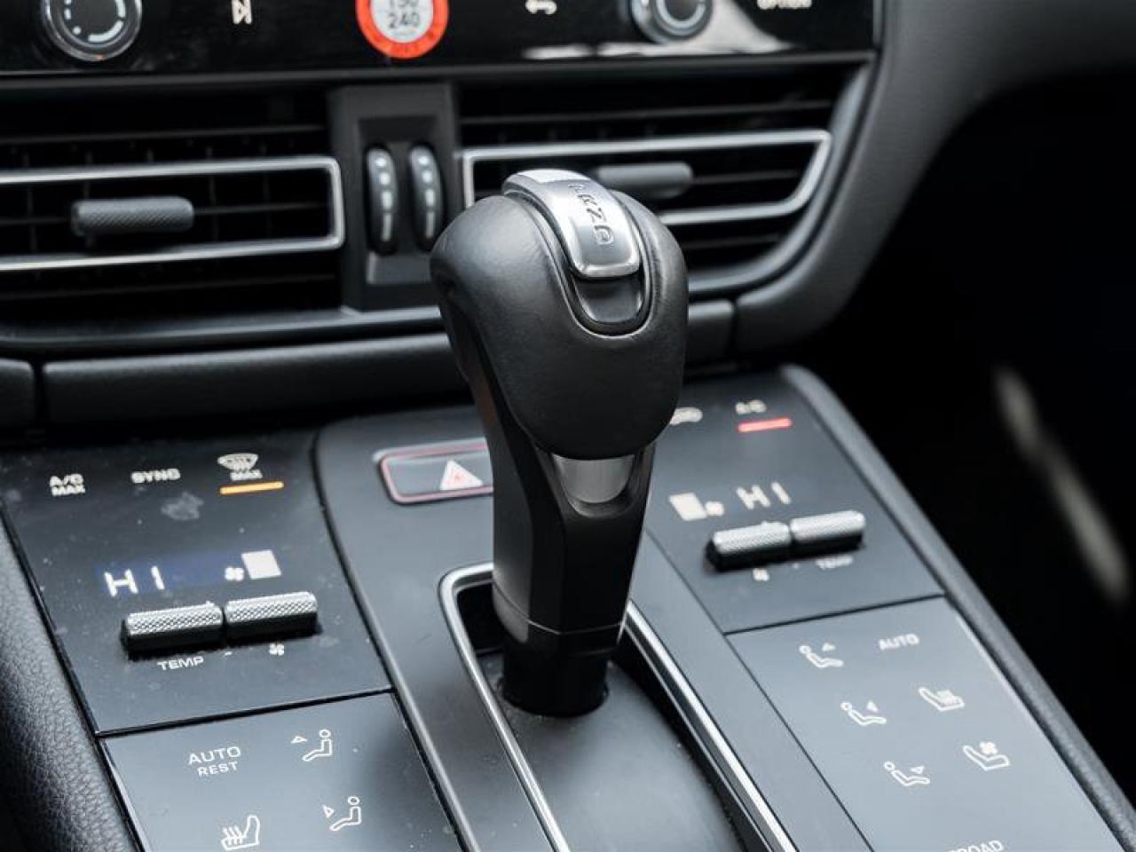 2025 Porsche Macan AWD Premium Pkg Plus 20 Macan S Wheels in Highly P Photo