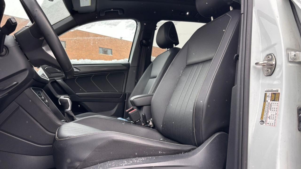 2023 Volkswagen Tiguan R-Line Black Edition 4MOTION/Leather/Sunroof/Drive Photo
