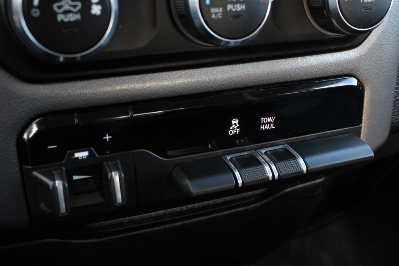 2020 RAM 2500 Big Horn Crew Cab 4WD No Accident Photo