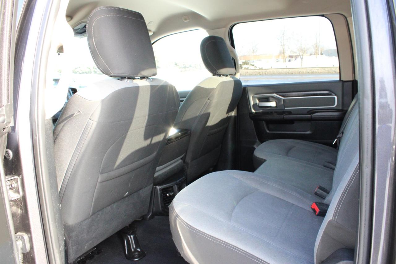 2020 RAM 2500 Big Horn Crew Cab 4WD No Accident Photo