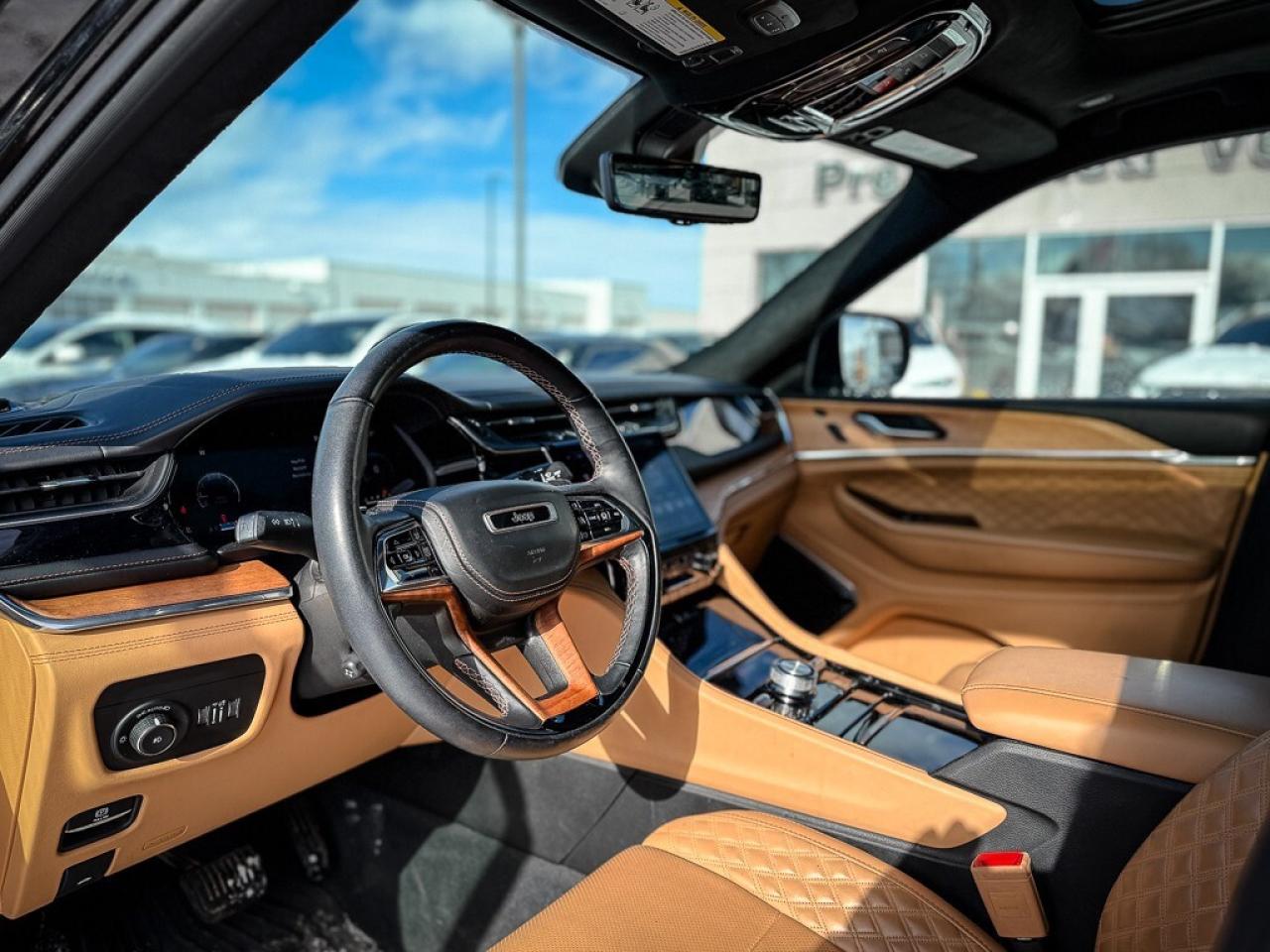 2023 Jeep Grand Cherokee L Summit   RESERVE   MCINTOSH AUDIO   HUD   PASS DIS Photo