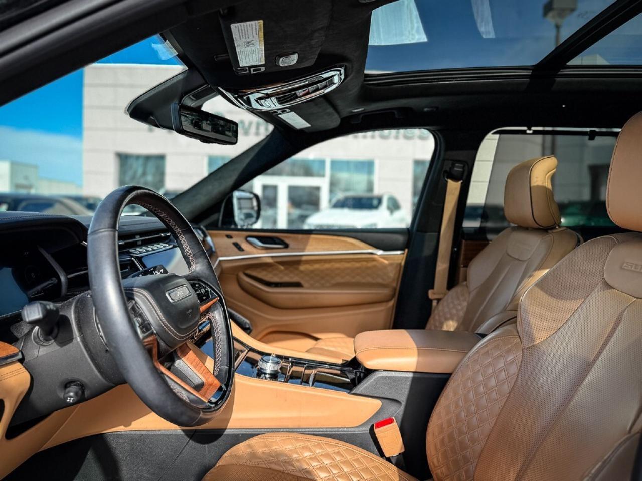 2023 Jeep Grand Cherokee L Summit   RESERVE   MCINTOSH AUDIO   HUD   PASS DIS Photo