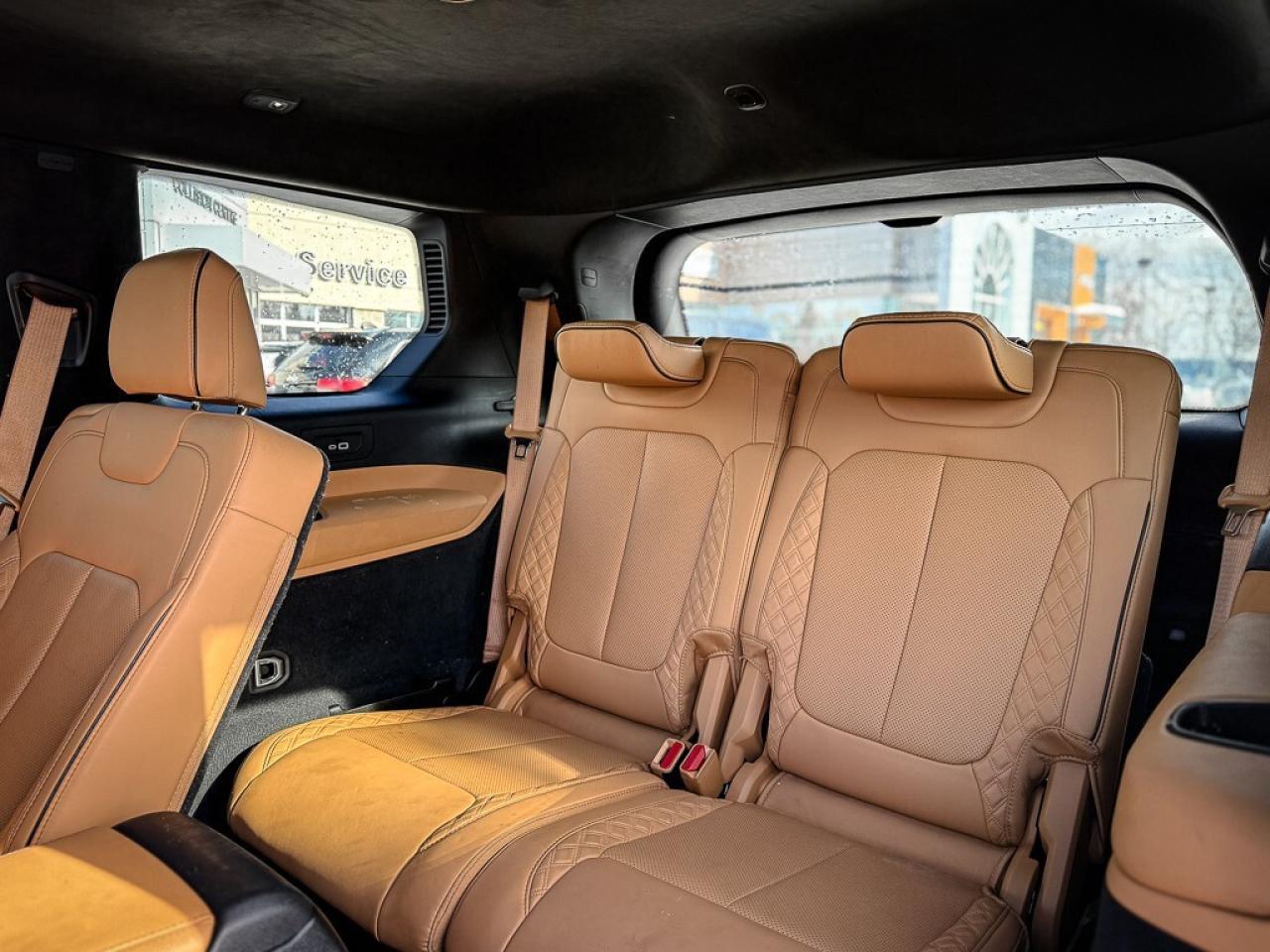 2023 Jeep Grand Cherokee L Summit   RESERVE   MCINTOSH AUDIO   HUD   PASS DIS Photo