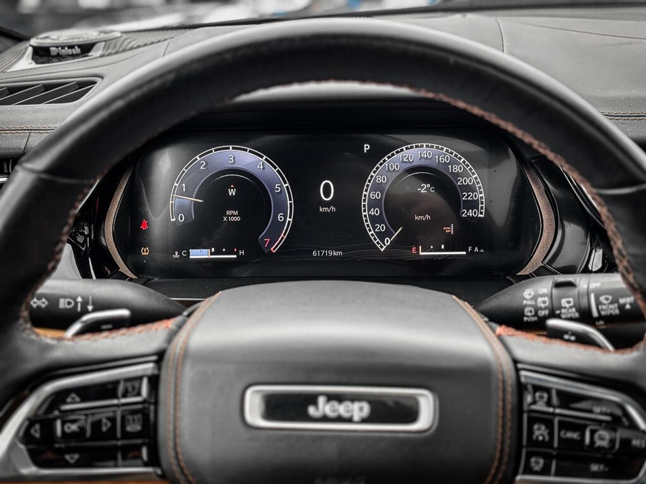 2023 Jeep Grand Cherokee L Summit   RESERVE   MCINTOSH AUDIO   HUD   PASS DIS Photo