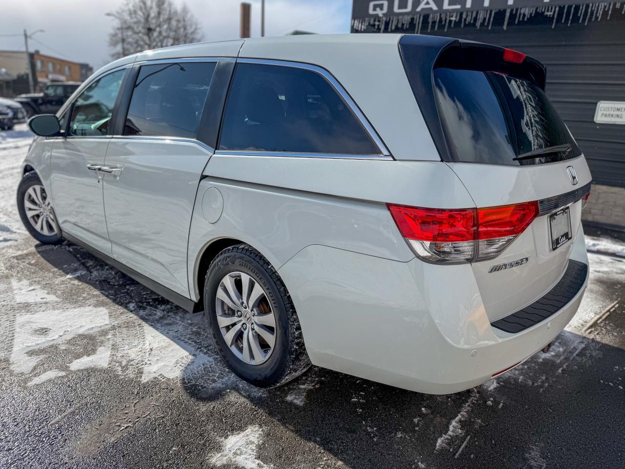 2014 Honda Odyssey EX-L/NAVI/8 PASS/P. SLIDING DOORS/LEATHER/CAMERA Photo2