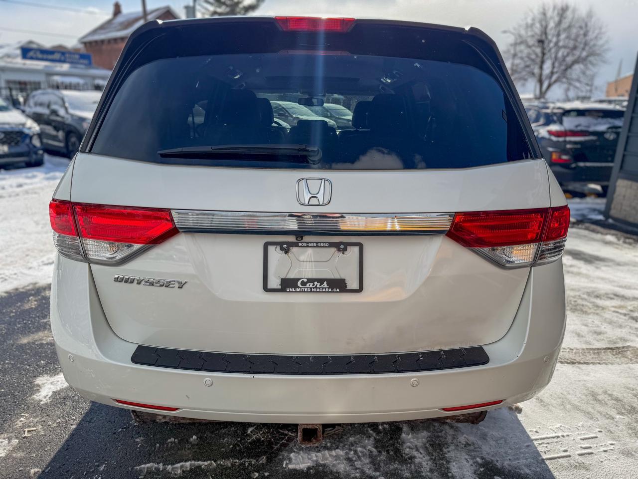 2014 Honda Odyssey EX-L/NAVI/8 PASS/P. SLIDING DOORS/LEATHER/CAMERA Photo