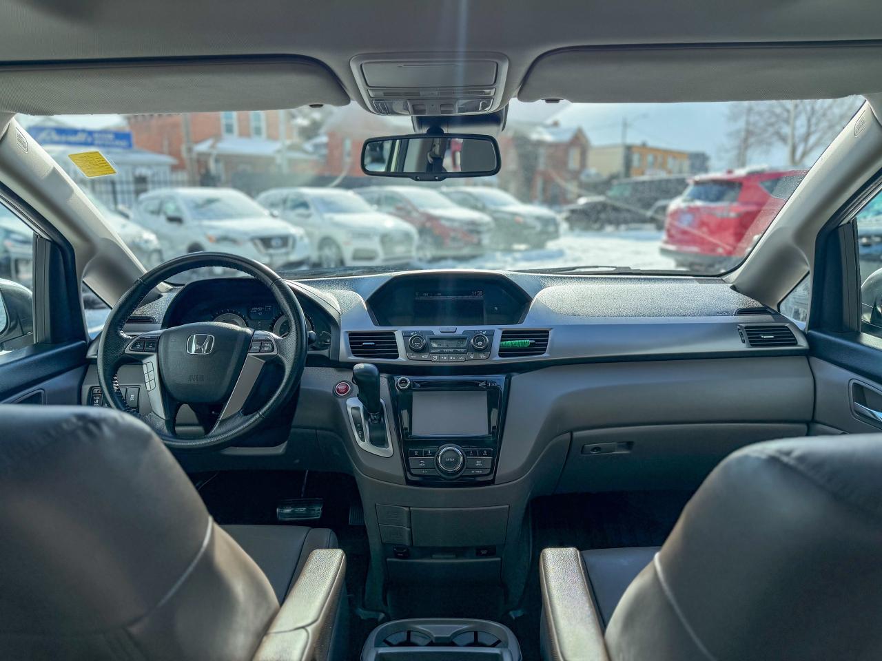 2014 Honda Odyssey EX-L/NAVI/8 PASS/P. SLIDING DOORS/LEATHER/CAMERA Photo